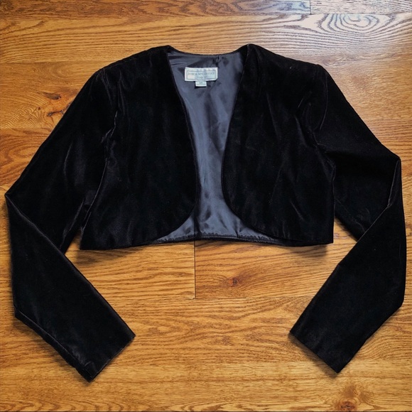 Jessica McClintock Jackets & Blazers - Vintage Jessica McClintock jet black velvet bolero